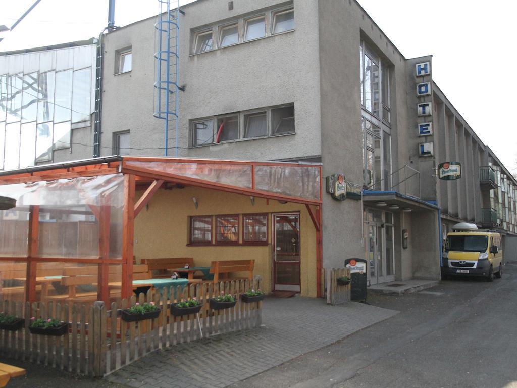 Parkhotel オパヴァ エクステリア 写真